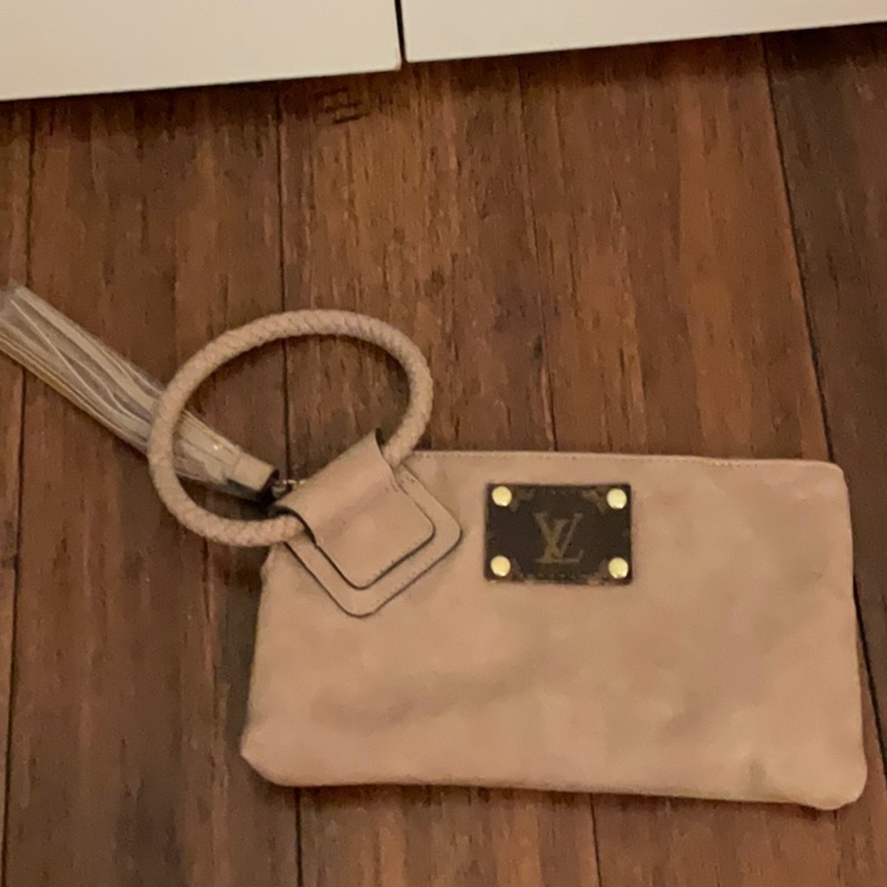 Tan Wristlet